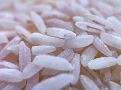Riso saltato perfetto: 4 segreti per chicchi sgranati in padella