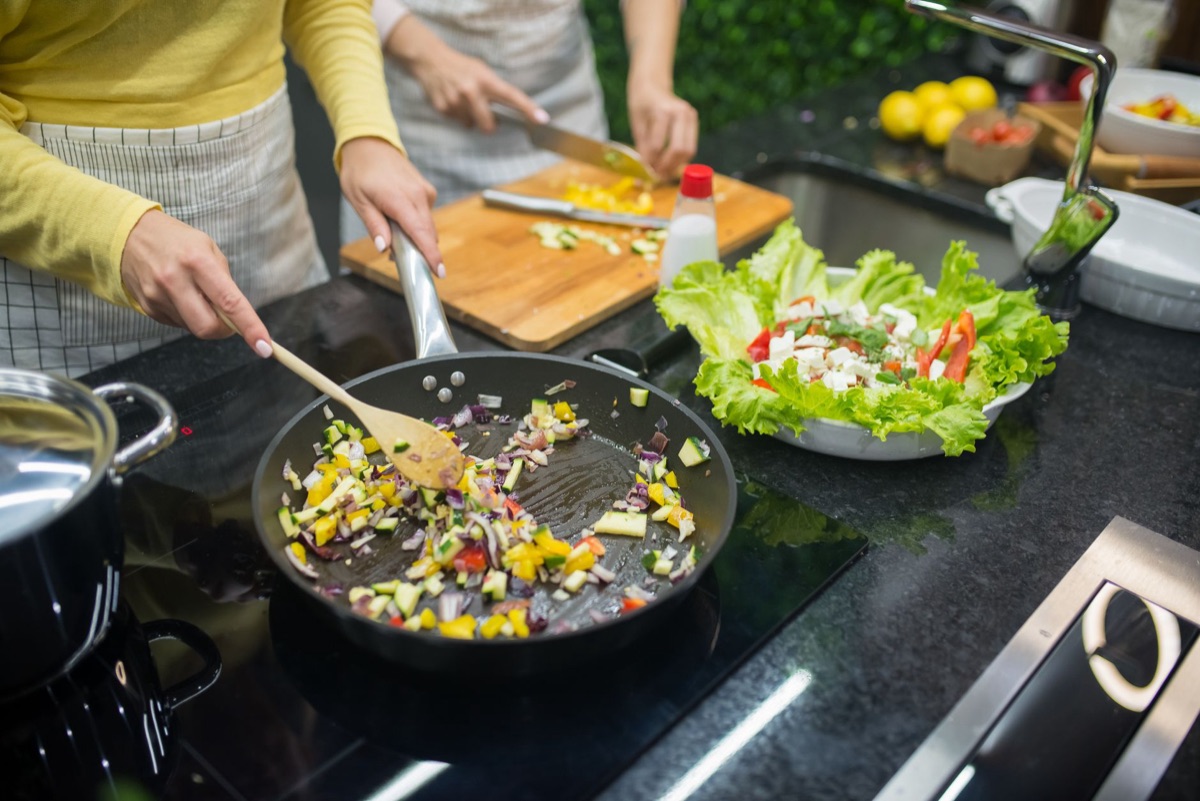 verdure tritate pronte per il soffritto