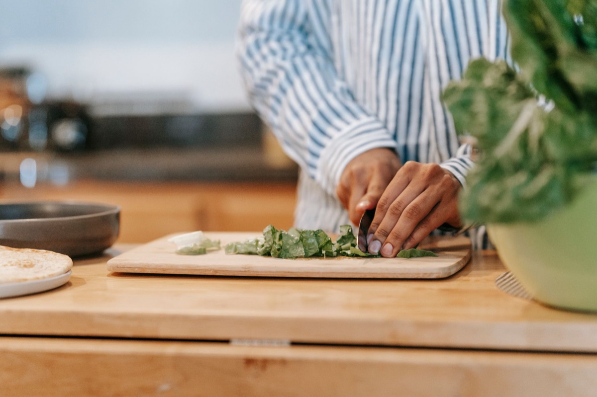 Set de cuchillos de cocina y tablas de cortar